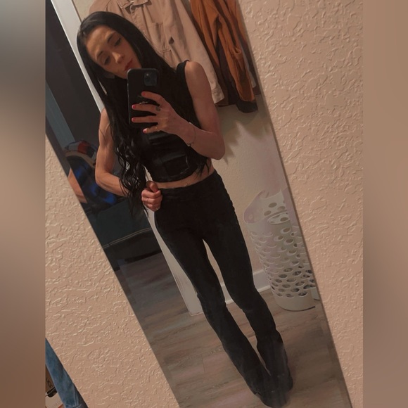 Meet your Posher, Casey - Picture 14 of 14